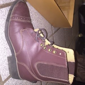 Girls paddock boots size 4